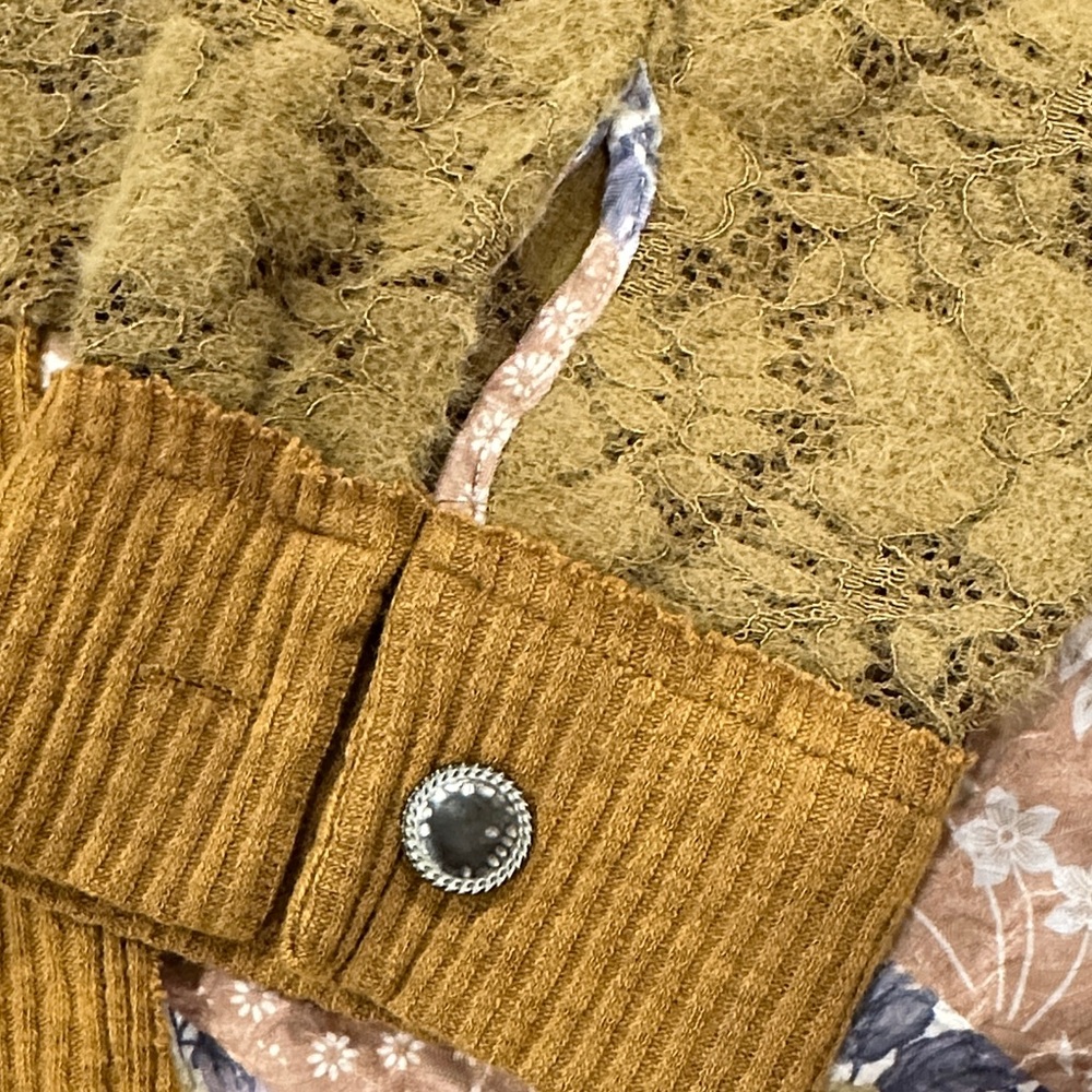 POL Patchwork Button-Down Cardigan Shacket in Mus… - image 9